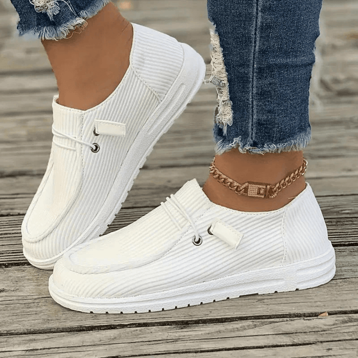 Vanna | Women's Casual Corduroy Slip-On Sneakers