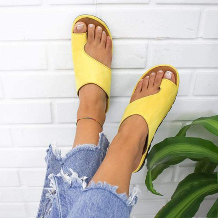 Cheska | Women's Orthopedic Bunion Corrector Slide Sandals