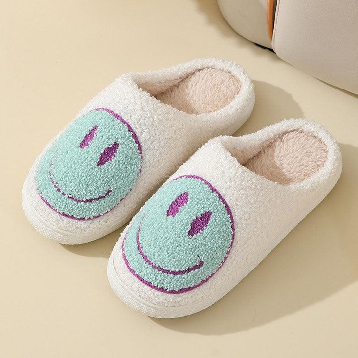 Dakot | Unisex Plush Smiley Face Slip-On Slippers