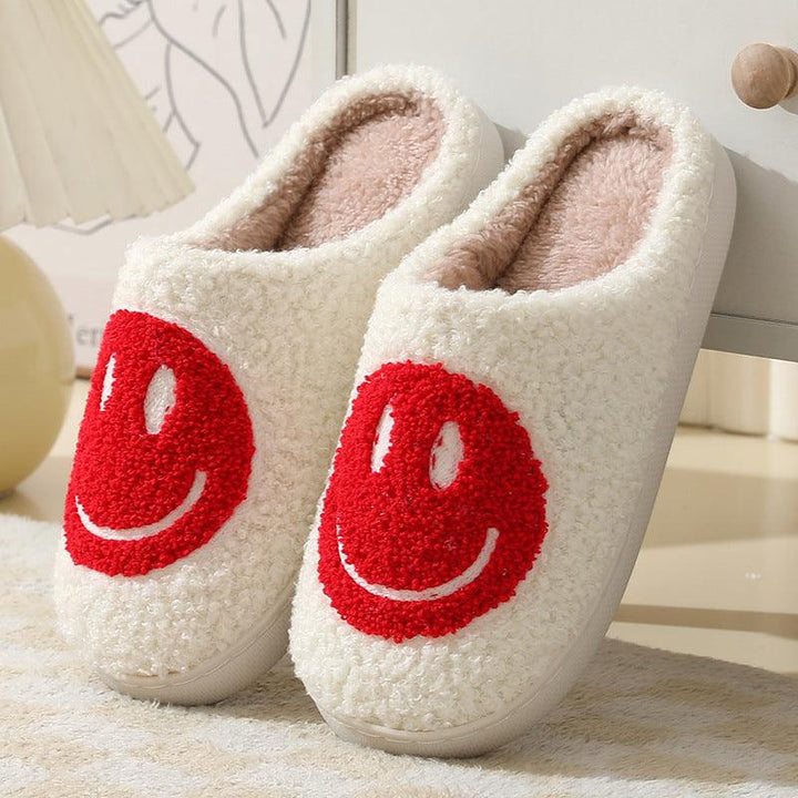 Dakot | Unisex Plush Smiley Face Slip-On Slippers