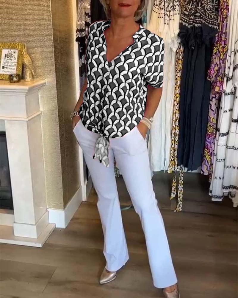 Arleen | Women’s V Neck Geometric Pattern Blouse